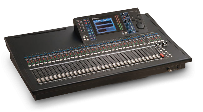 Mixážny pult Yamaha LS9-32 Mixážny pult Yamaha LS9-32