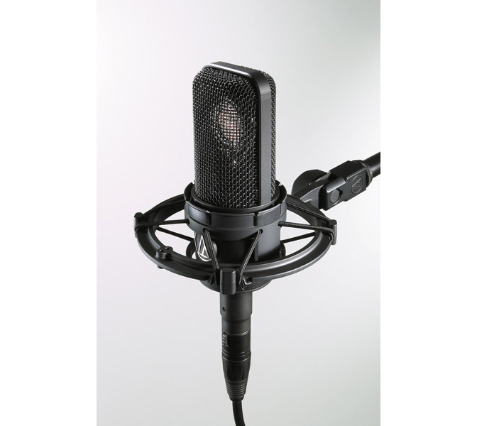 Audio-Technica AT4040 - štúdiový veľkomembránový mikrofón, kardioidna charakteristika
